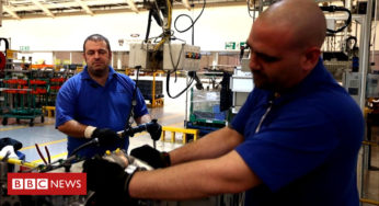 Ford to cut thousands of jobs in turnaround plan